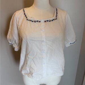 Elegant White Blouse with Floral Embroidery